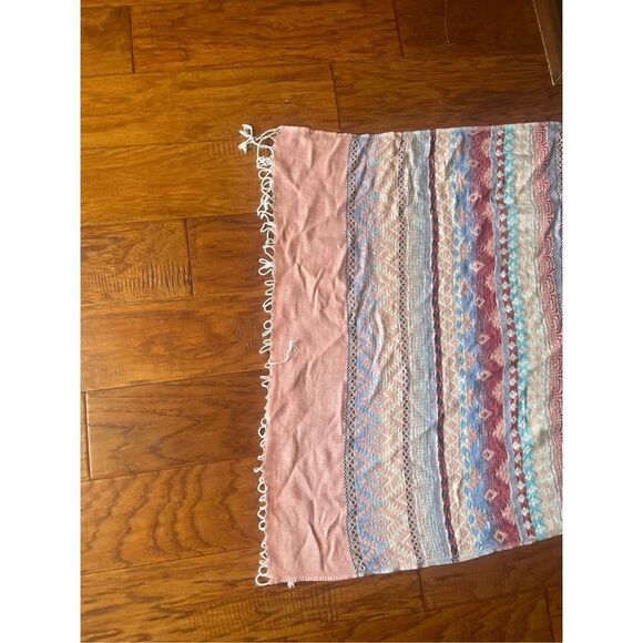 Southwestern Table Runner Aztec Geometric Design 62 X 26 - Picture 6 of 10